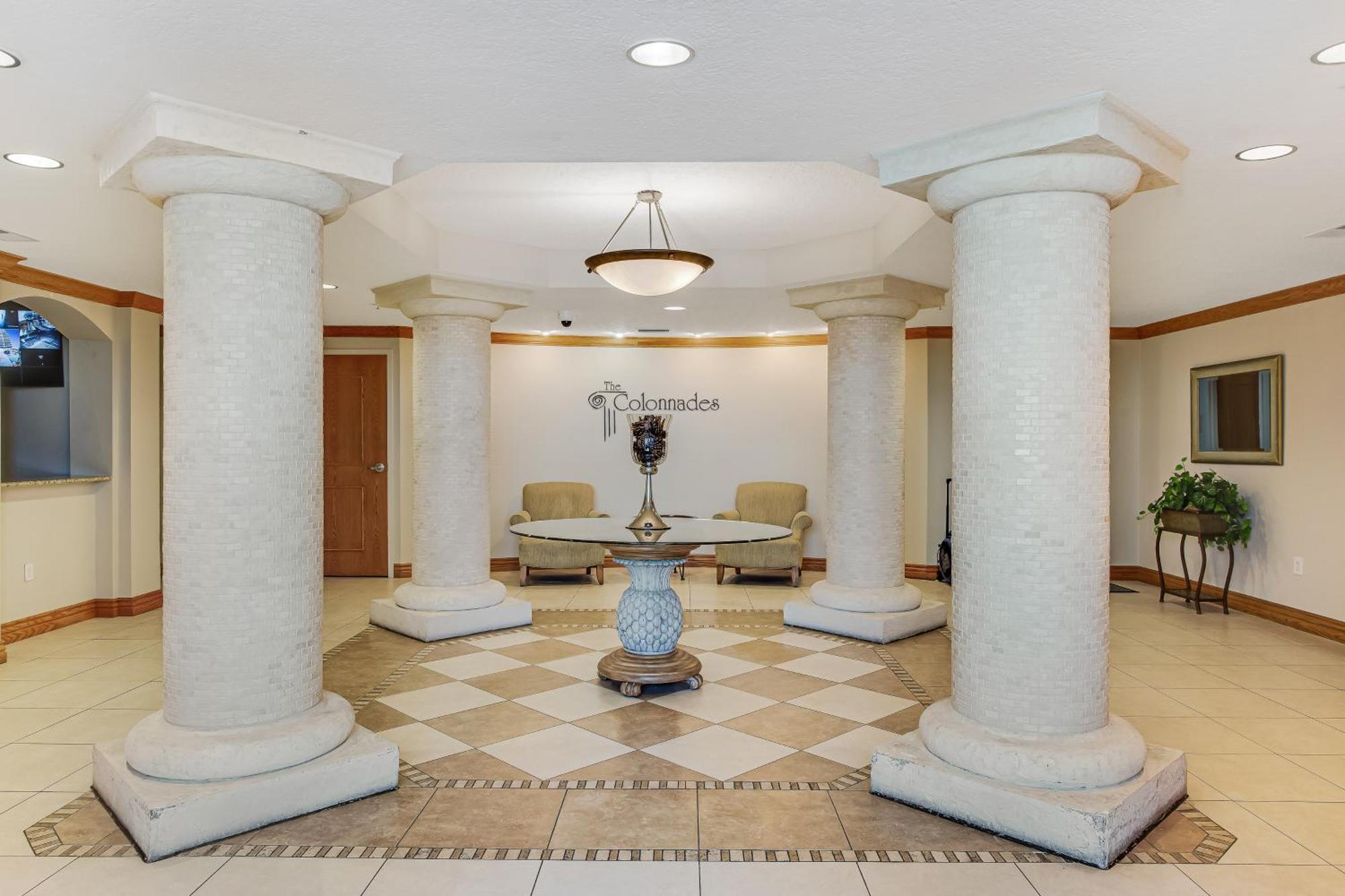 Апартаменты The Colonnades III Галф Шорс Номер фото